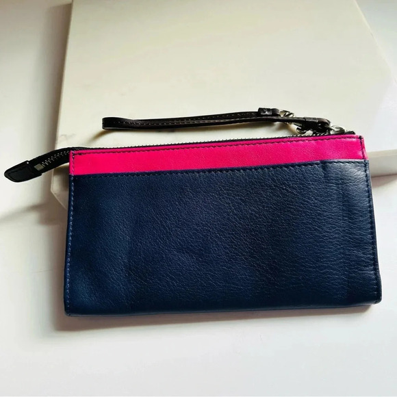 Coach Legacy LeatherColor Block Zippy Wallet Navy/Fuchsia - Picture 3 of 13